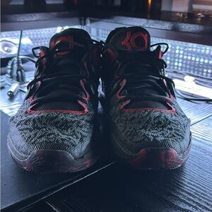 Kd 15 university red